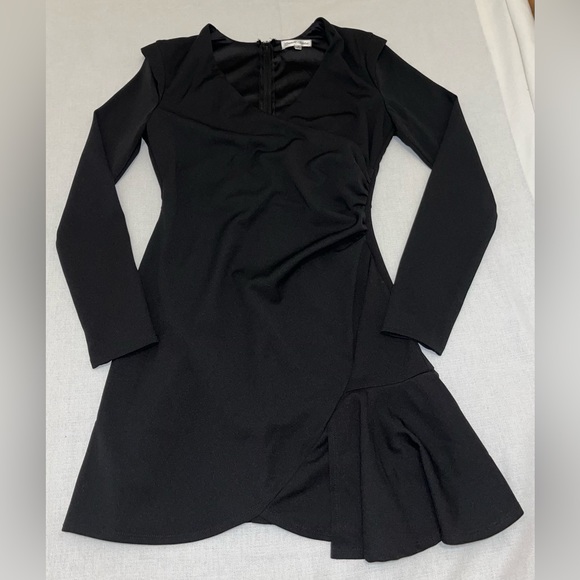 Emerald Sundae Medium Long Sleeve Midi Dress NWOT - Picture 2 of 13